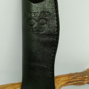 etui en cuir noir